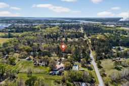 7389 Commodore Road photo 4