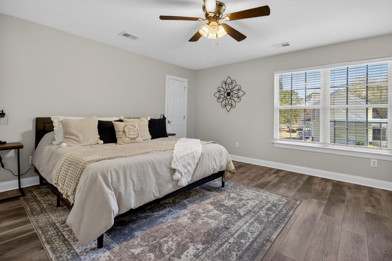 7389 Commodore Road Photo 32