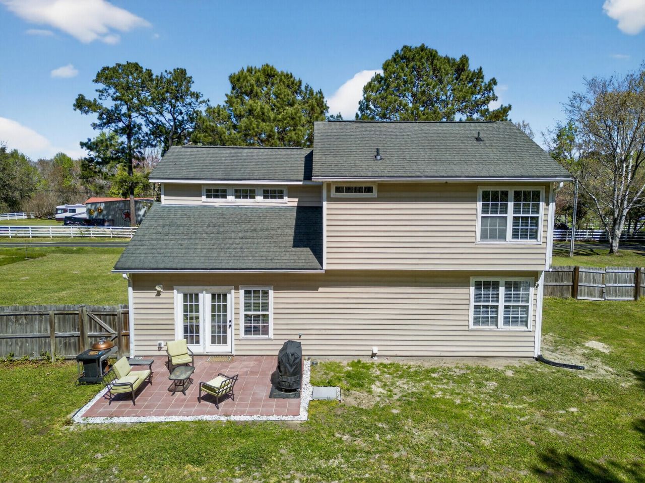 7389 Commodore Road Photo 41