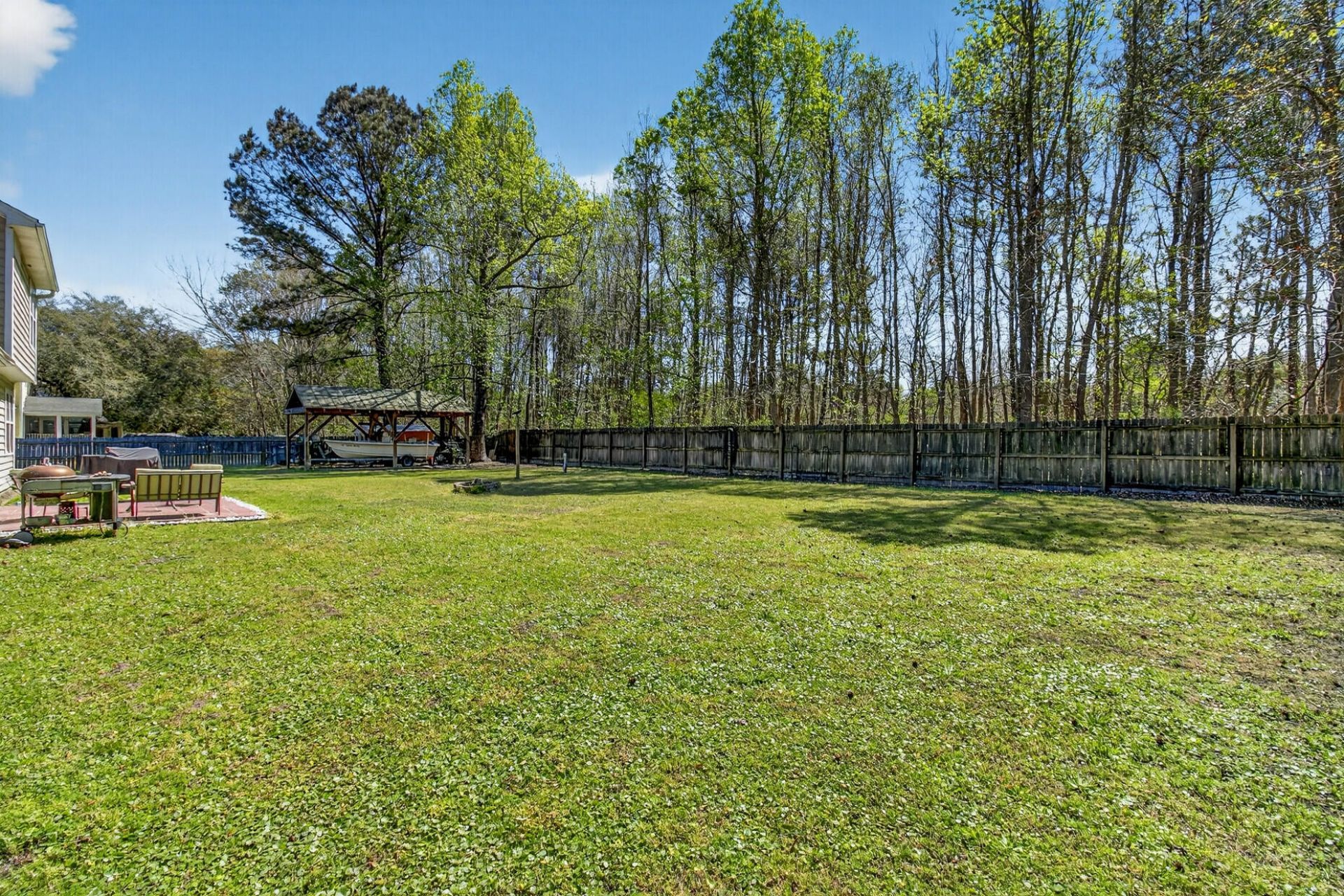 7389 Commodore Road Photo 52