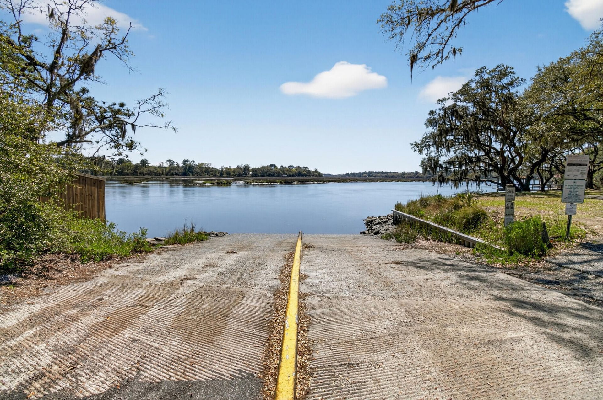 7389 Commodore Road Photo 55