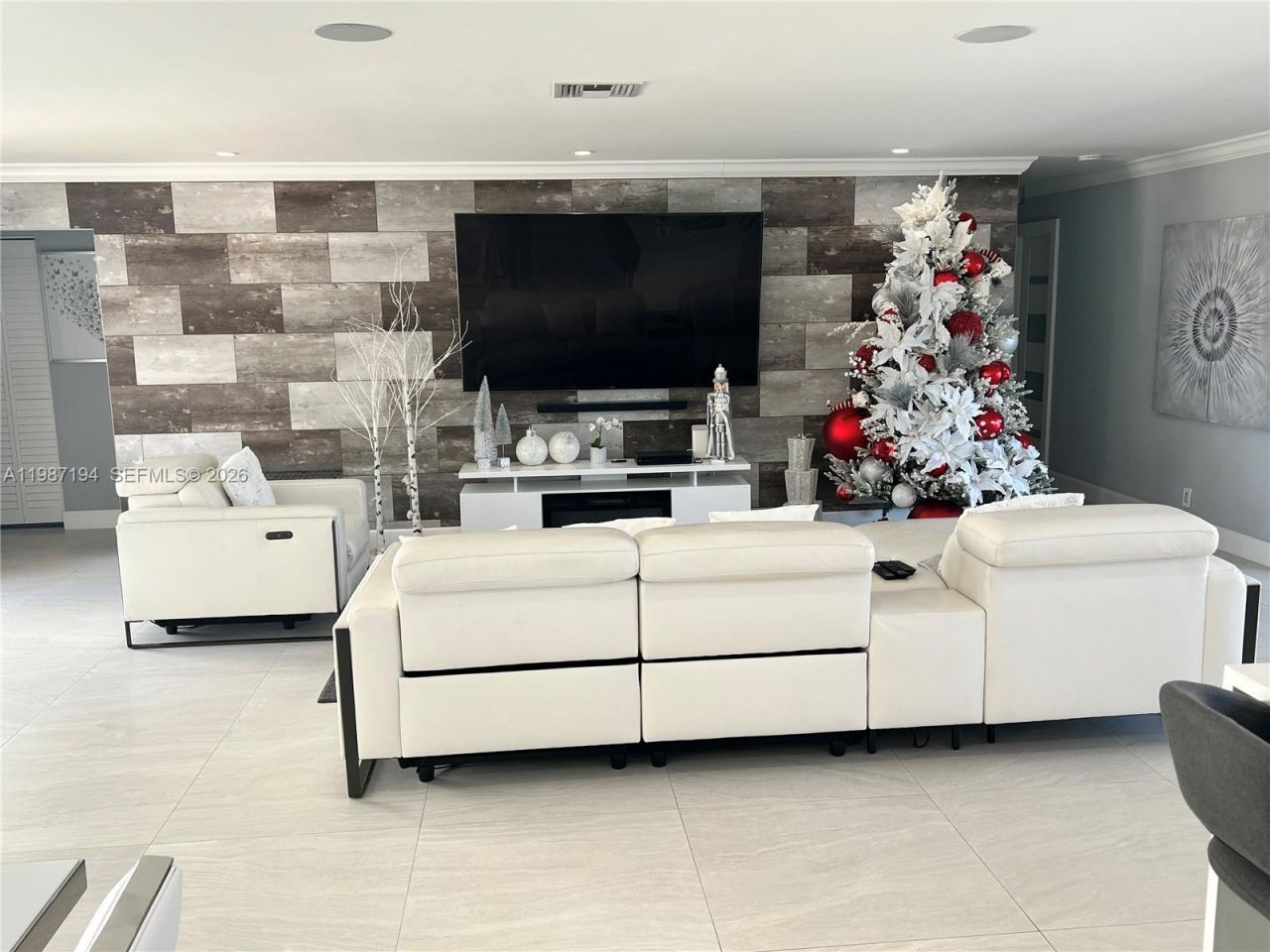 5510 Bayview Dr , Fort Lauderdale, FL 33308 Photo