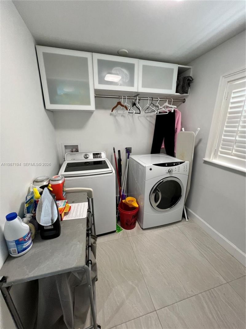 5510 Bayview Dr , Fort Lauderdale, FL 33308 Photo