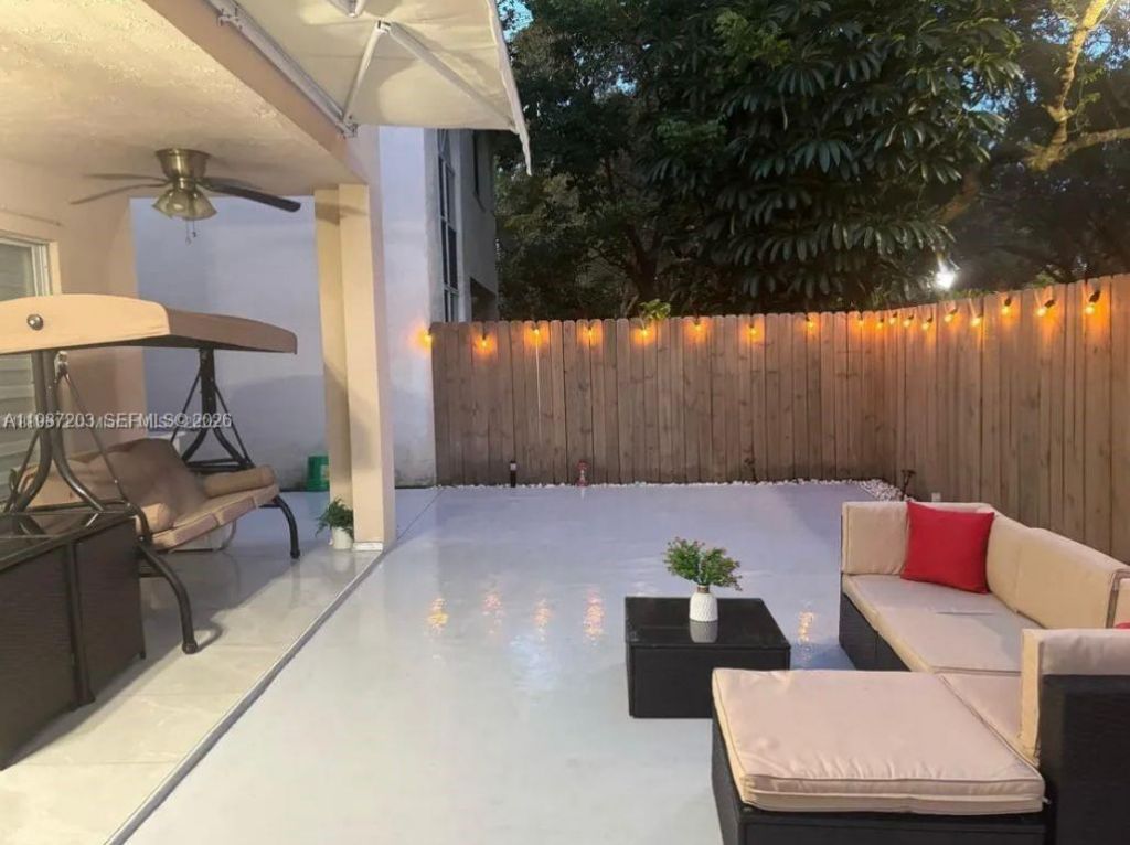 15022 SW 143rd Ter, Unit 1, Miami, FL 33196 Photo