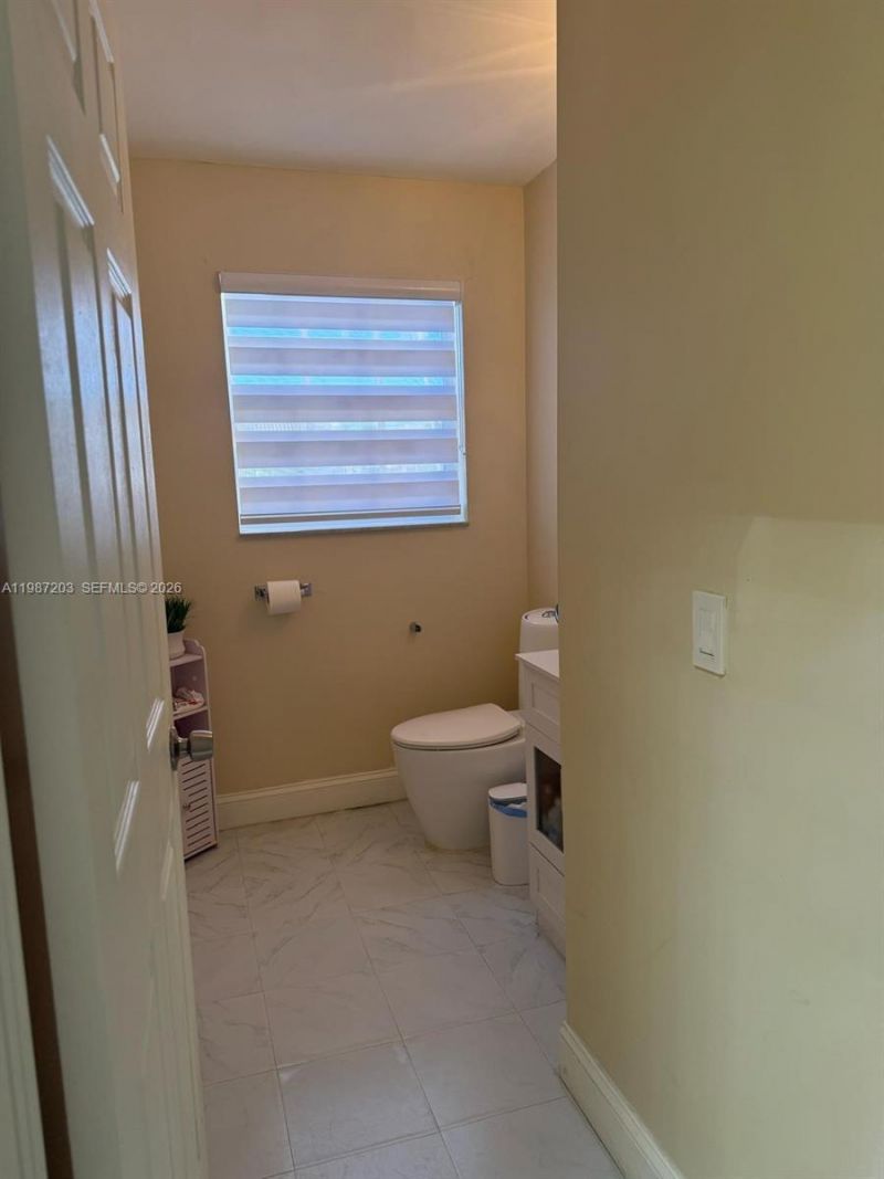 15022 SW 143rd Ter, Unit 1, Miami, FL 33196 Photo