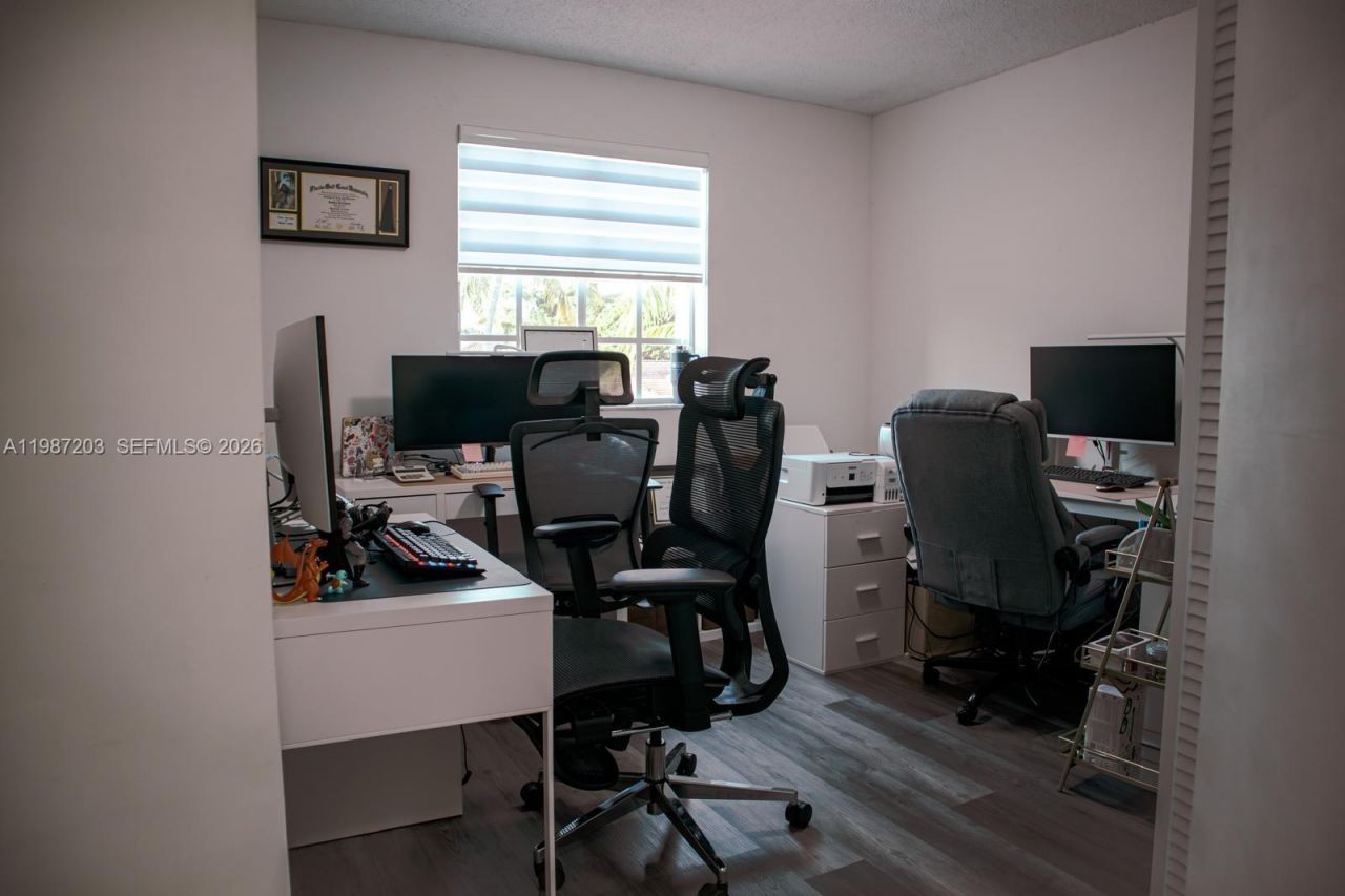 15022 SW 143rd Ter, Unit 1, Miami, FL 33196 Photo