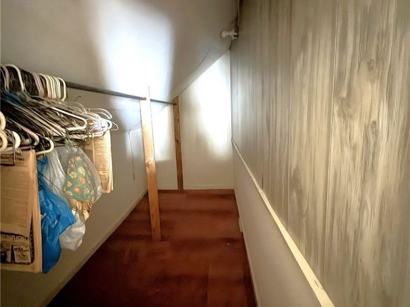 4385 E 175th Street, Cleveland, OH 44128 Photo 17