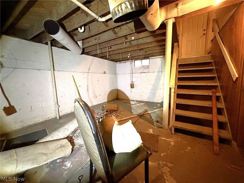 4385 E 175th Street, Cleveland, OH 44128 Photo 19