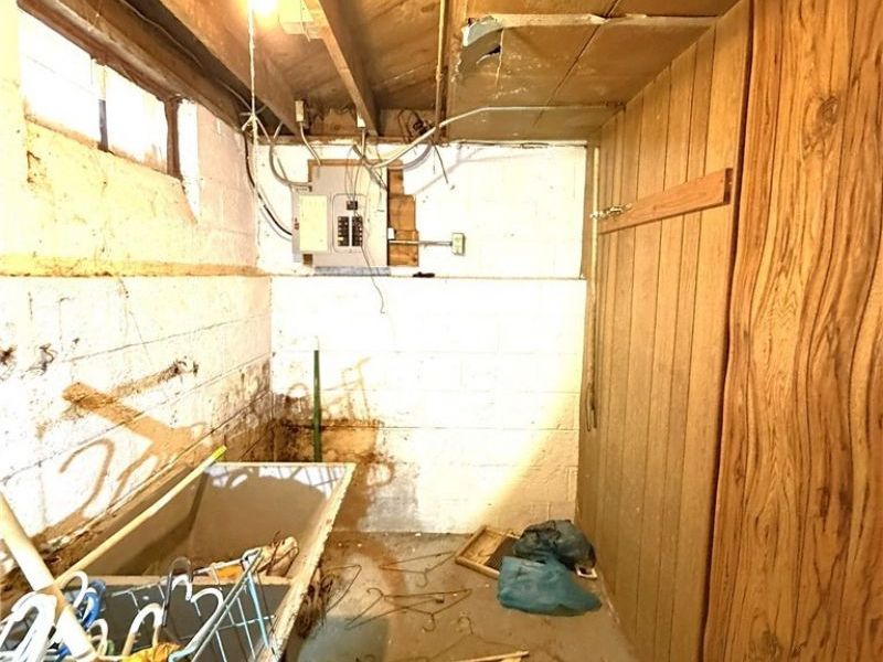 4385 E 175th Street, Cleveland, OH 44128 Photo 22