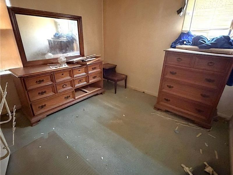 4385 E 175th Street, Cleveland, OH 44128 Photo 8