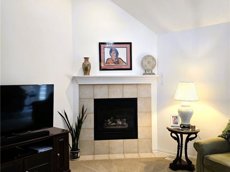 22693 Melissa Lane, Strongsville, OH 44149 Photo 9