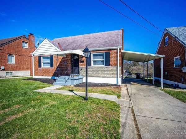 1478 Foxwood Drive, North College Hill, OH 45231