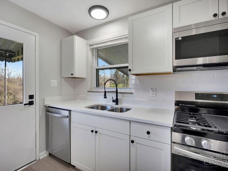 1478 Foxwood Drive, North College Hill, OH 45231 Photo 12