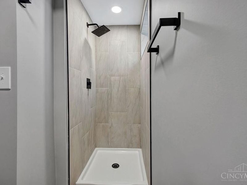 1478 Foxwood Drive, North College Hill, OH 45231 Photo 22