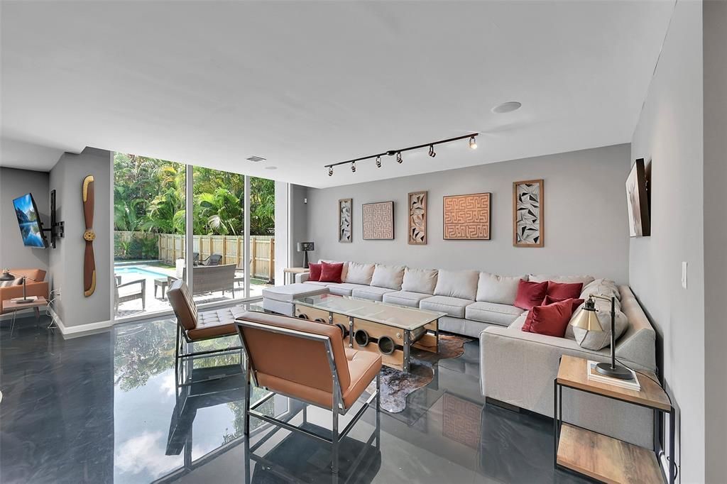 640 NE 17th Way, Fort Lauderdale, FL 33304 Photo