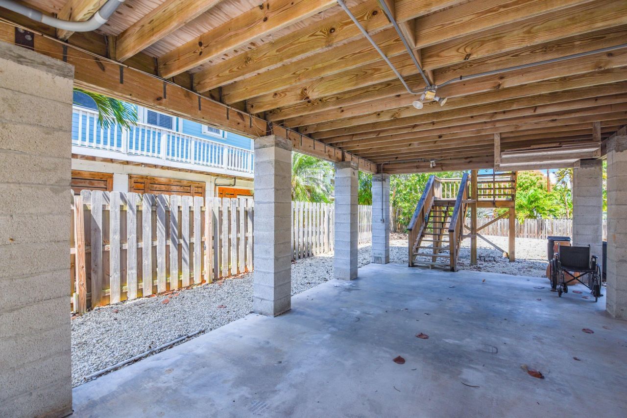 19591 Navajo Street, Sugarloaf, FL 33042 Photo