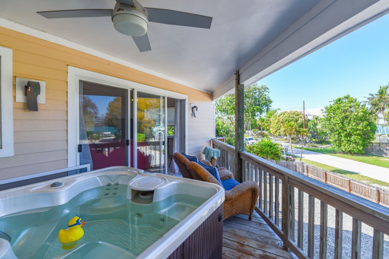 19591 Navajo Street, Sugarloaf, FL 33042 Photo