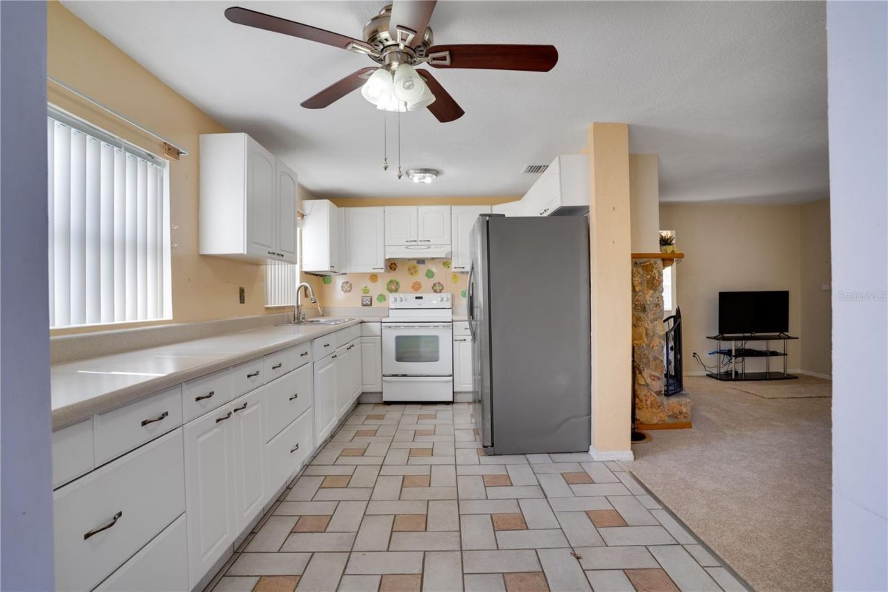 2817 49th Street N, Saint Petersburg, FL 33710 Photo