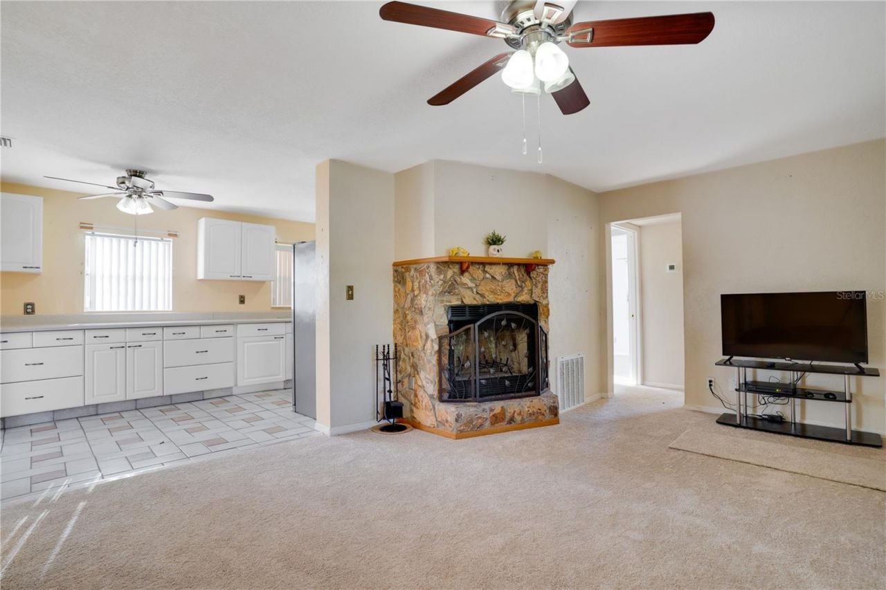 2817 49th Street N, Saint Petersburg, FL 33710 Photo