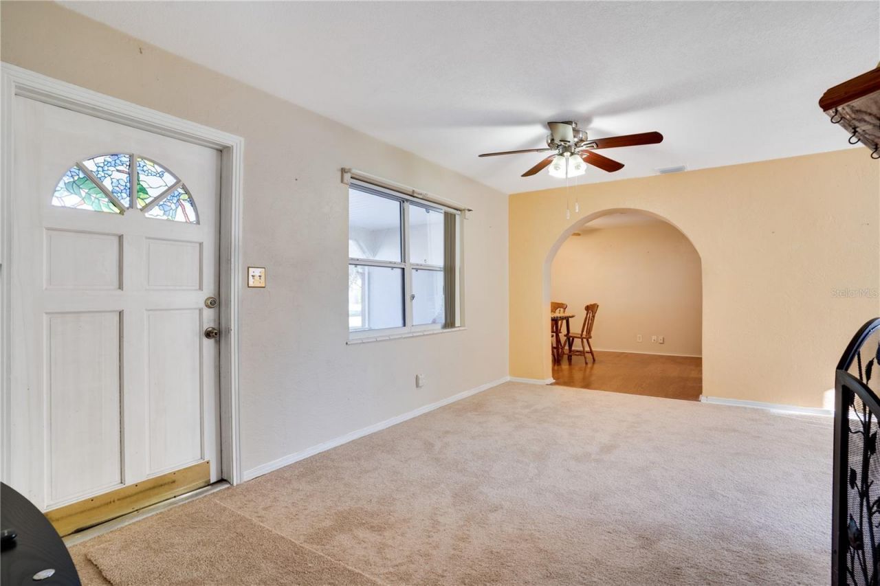 2817 49th Street N, Saint Petersburg, FL 33710 Photo