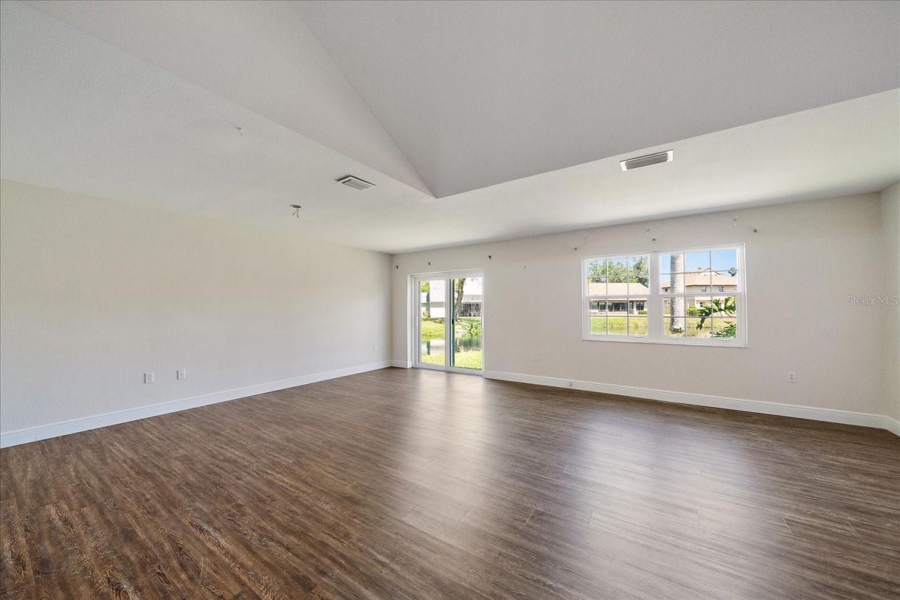 3527 52nd Avenue W, Bradenton, FL 34210 Photo