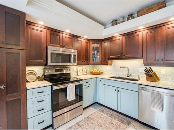 1810 BALD EAGLE DR, Unit A, NAPLES, FL 34105