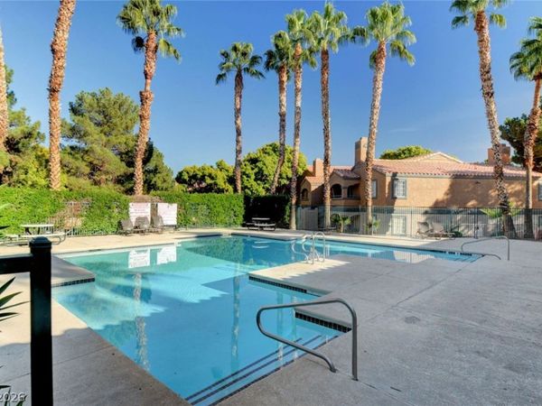 200 Mission Laguna Lane , Unit 103, Las Vegas, NV 89107
