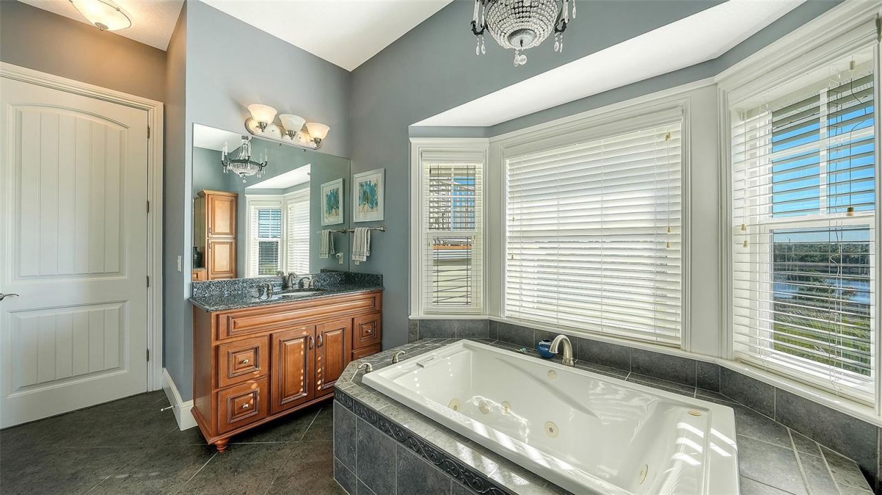 925 Bayshore Drive, Terra Ceia, FL 34250 Photo