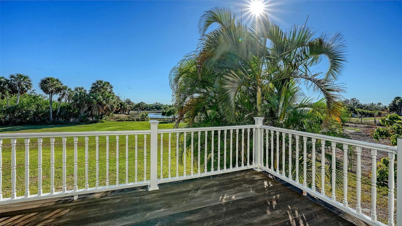 925 Bayshore Drive, Terra Ceia, FL 34250 Photo