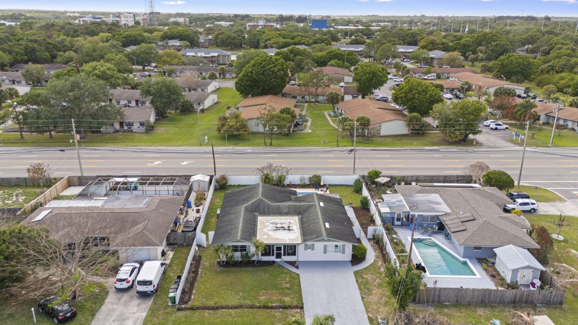 2503 Chesterfield Drive, Fort Pierce, FL 34982 Photo