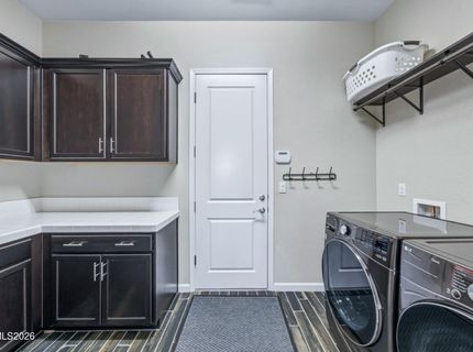 9831 Dyevera Lane, Reno, NV 89521 Photo