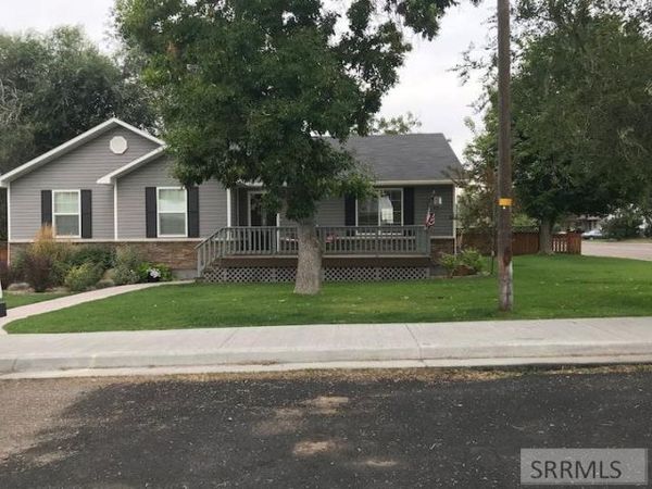 608 W 4th N, ST ANTHONY, ID 83445