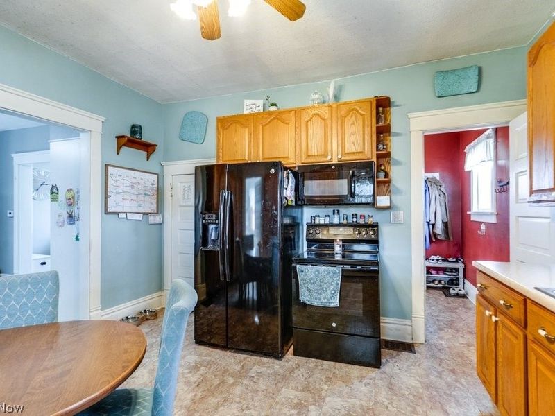 1216 W Market Street, Orrville, OH 44667 Photo 18