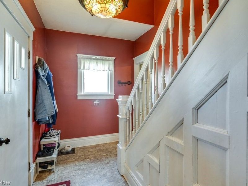 1216 W Market Street, Orrville, OH 44667 Photo 5