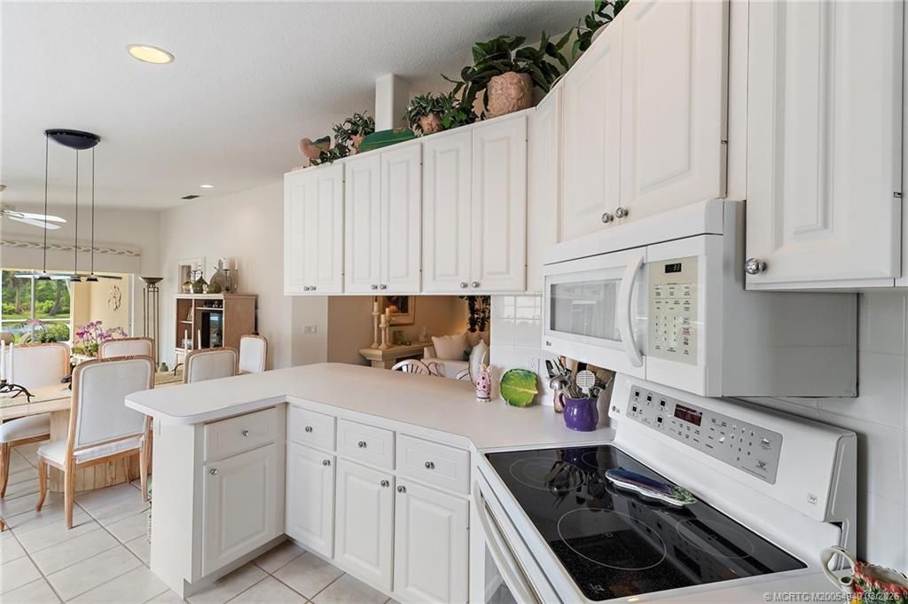 8240 SE Paurotis Lane, Hobe Sound, FL 33455 Photo