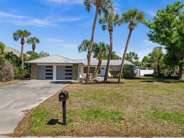 604 MADRID AVENUE , VENICE, FL 34285