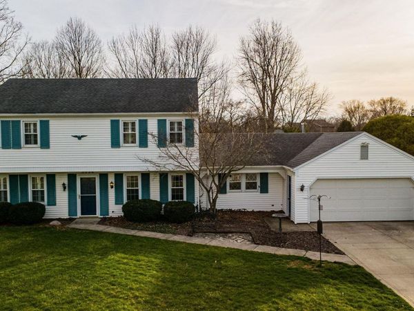 5334 Moonrock Court, Fort Wayne, IN 46804