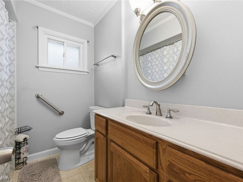 3803 Center Drive, Parma, OH 44134 Photo 16