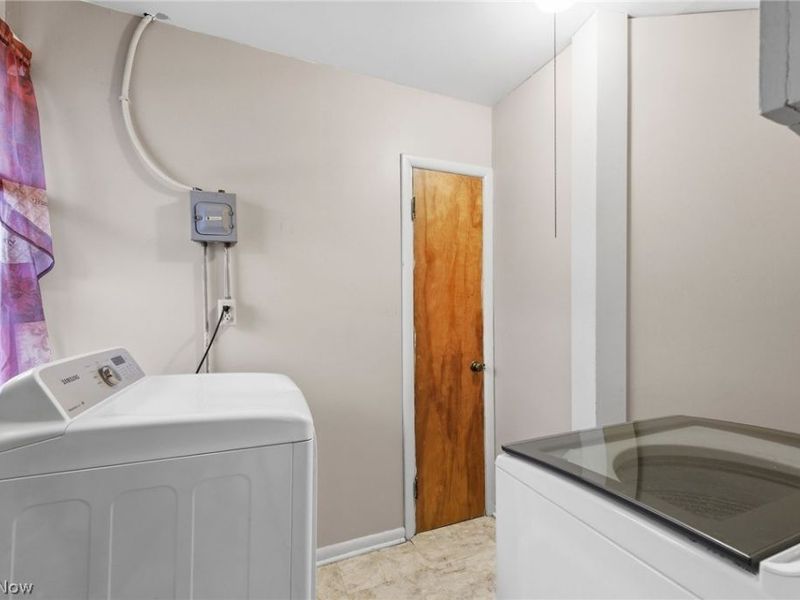 3803 Center Drive, Parma, OH 44134 Photo 26