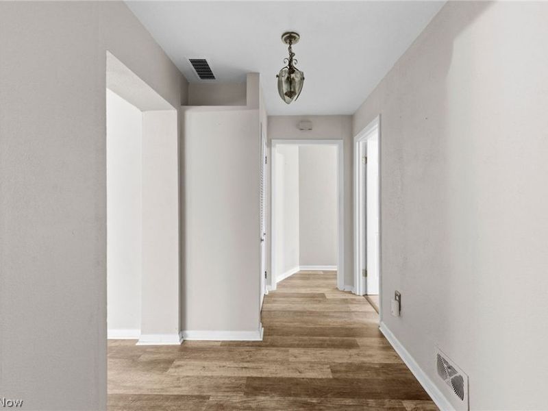 3803 Center Drive, Parma, OH 44134 Photo 7