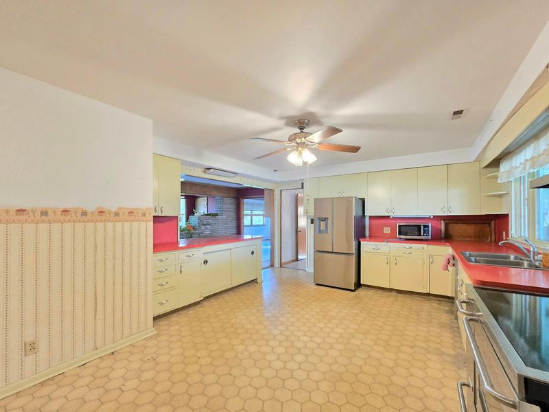 222 Juniper Avenue, Westerville, OH 43081 Photo 14