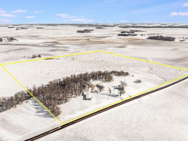 1734 40th Street, Ceylon, MN 56121