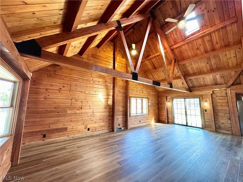 52 Wabash Lane, Weirton, WV 26062 Photo 2