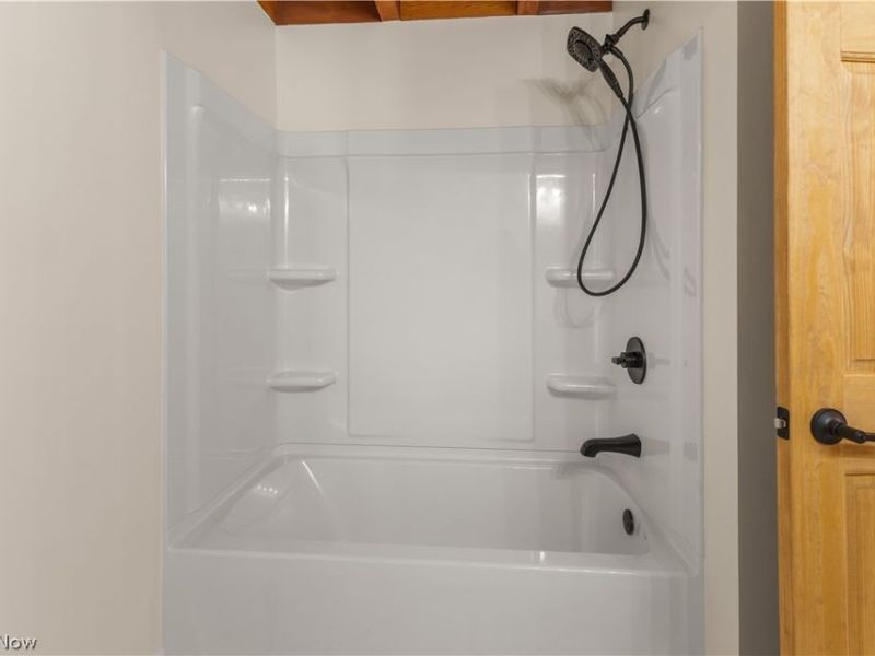 52 Wabash Lane, Weirton, WV 26062 Photo 24