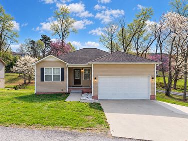 1299 E Pittsburg Church Road, London, KY 40741