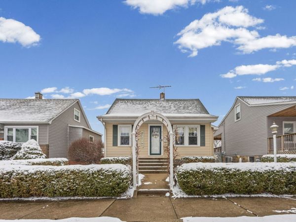 3519 Peoria Street , Steger, IL 60475