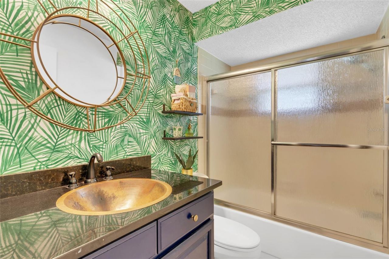 8345 Brandeis Court, Sarasota, FL 34243 Photo