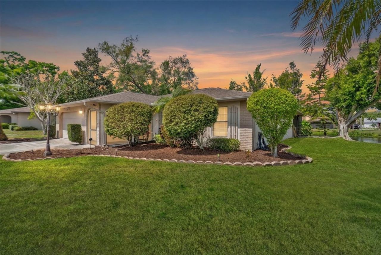 8345 Brandeis Court, Sarasota, FL 34243 Photo