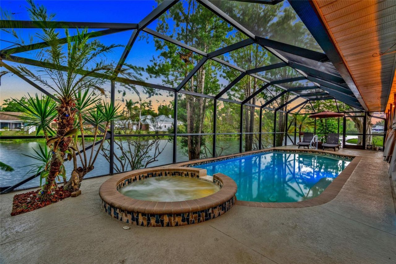 8345 Brandeis Court, Sarasota, FL 34243 Photo