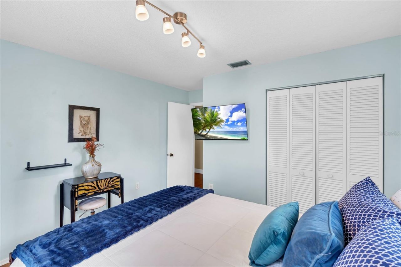 8345 Brandeis Court, Sarasota, FL 34243 Photo